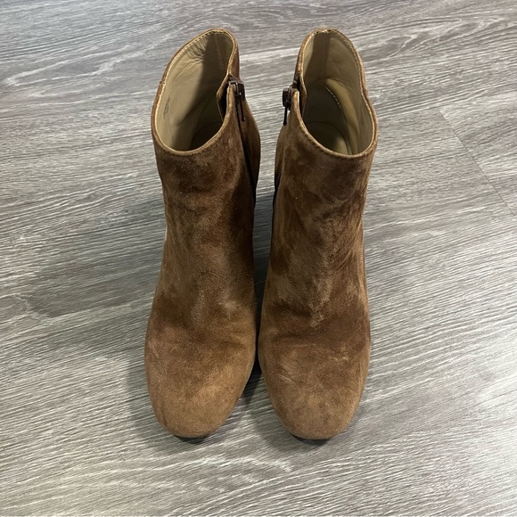 Ann Taylor Womens Tortoise Heel Ankle Boots Size 7.5 Brown Suede Side Zip Gold - Picture 2 of 9